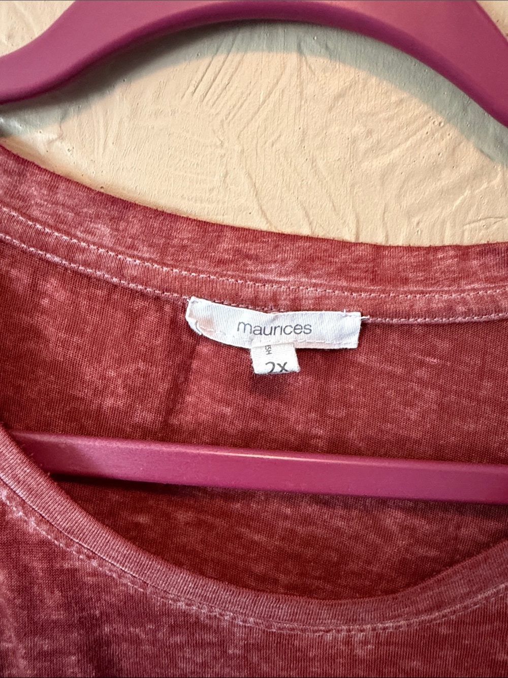 Maurices 2x Faded Rose Crewneck Tee tshirt - Picture 2 of 4